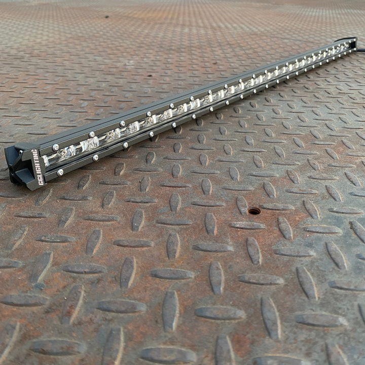 Chase LED Light Bar With Built In Strobe 32"