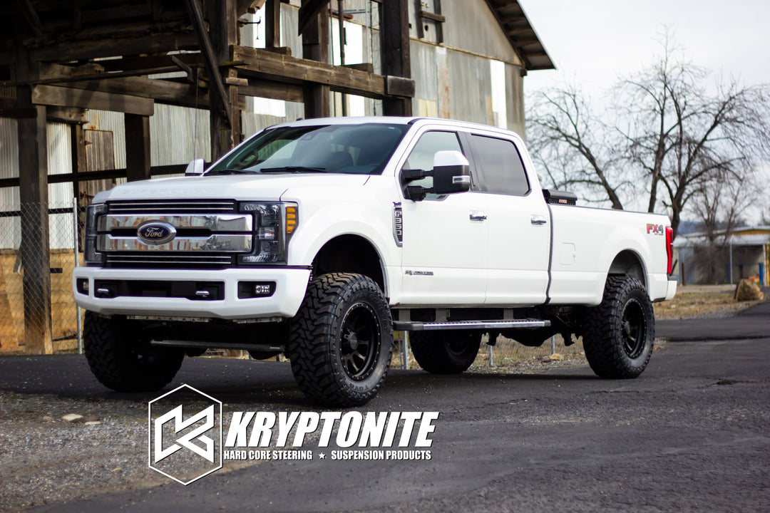 KIT DE NIVELACIÓN DE ETAPA 1 CON AMORTIGUADORES FOX PARA FORD SUPER DUTY F250/F350 DE KRYPTONITE 2005-2016