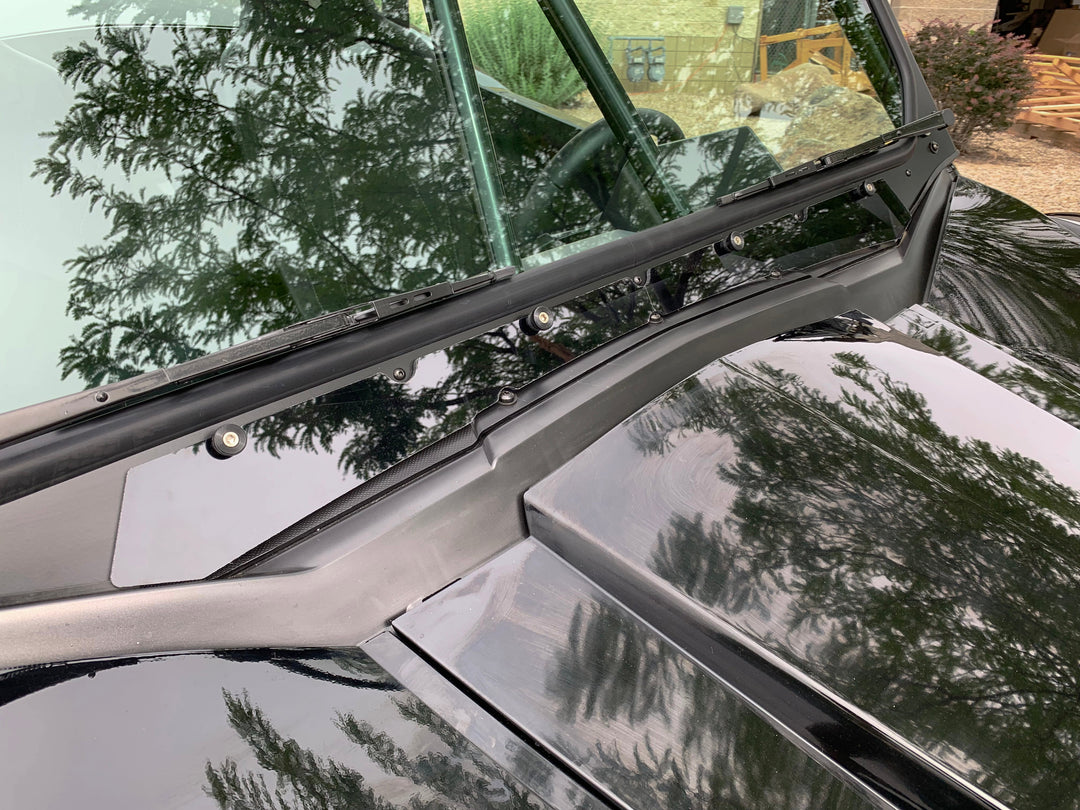 Wildcat XX Vented Glass Windshield with Wipers