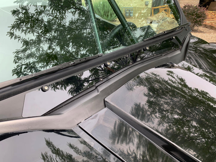 Wildcat XX Vented Glass Windshield with Wipers