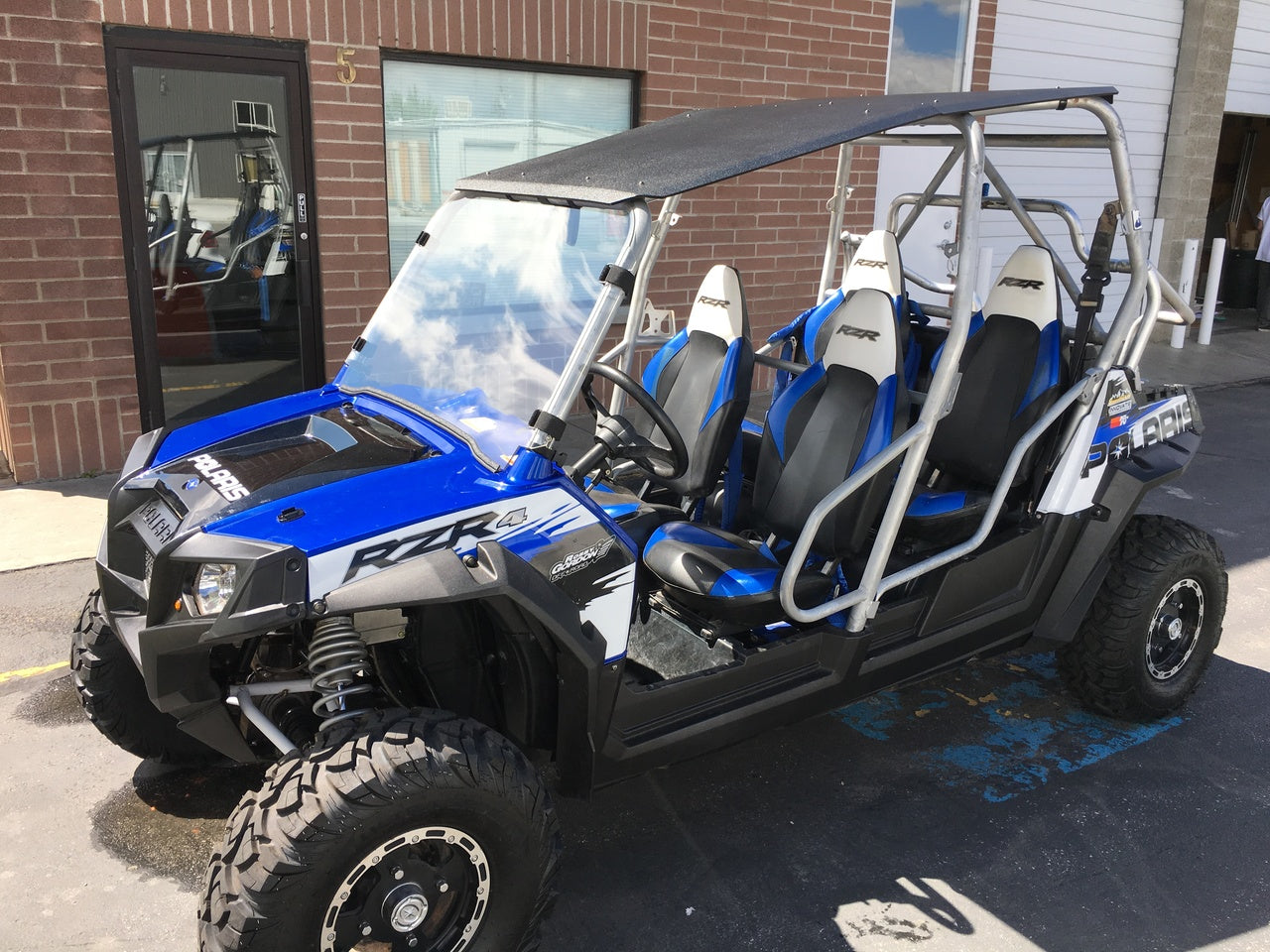 Full Polycarbonate Windshield with Quick Straps for RZR 570, 800, XP900 (upgrade options)